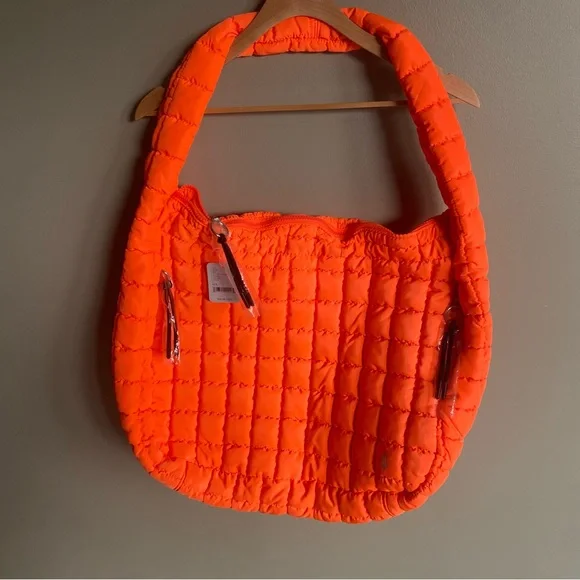 NWT Free People Movement Quilted Carryall Tote Bag Electric Orange - Picture 2 of 9